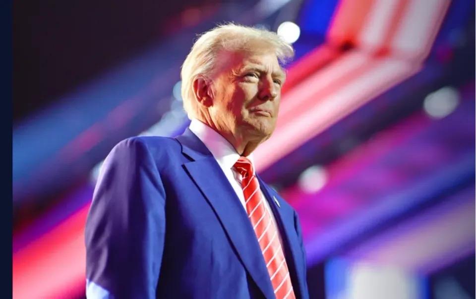 中国划下扣船红线，美国秒变双面人：边喊冤边加急递刀中国刚放话“敢运