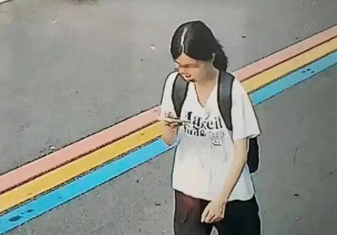 程梦圆这个名字，这两天紧紧揪着很多人的心。 程梦圆，22岁，河南信阳人，刚拿
