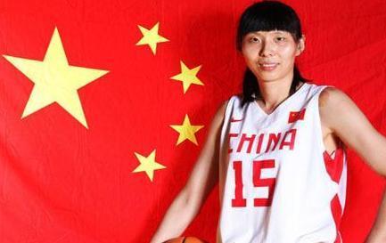 u18女篮亚洲杯，中国又输给日本，原因出在哪里？有三方面是输球的因素。一、后