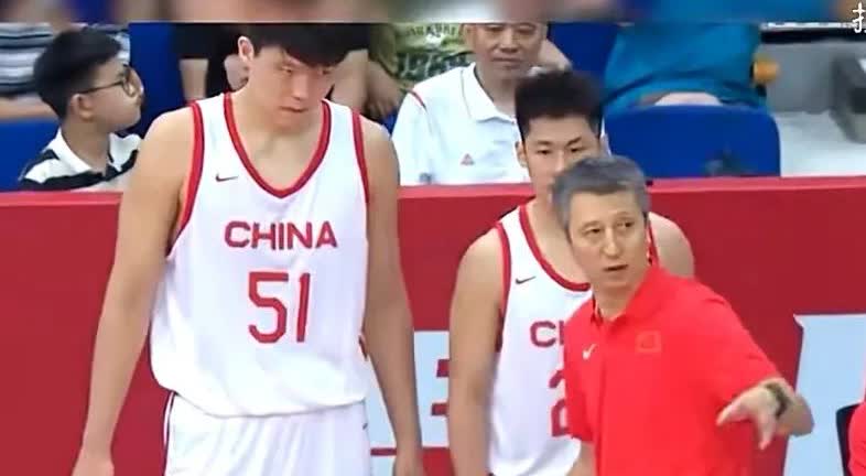 ​郭振明接手新一届篮协后，进行了一系列的改革后，亚洲杯​中国女篮从上届第一滑