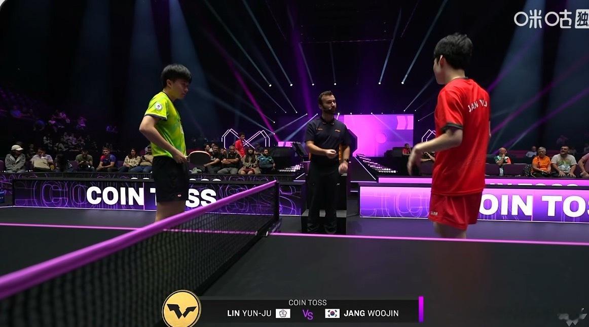 老奶你穿这么红干啥[笑着哭]​​​