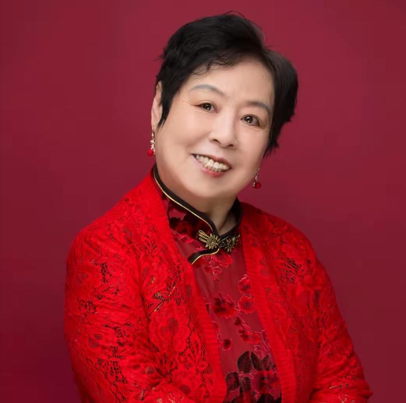 【著名相声演员马贵荣再爆猛料，坐实高兴社售票员身份，对此你怎么看？】近日，著名
