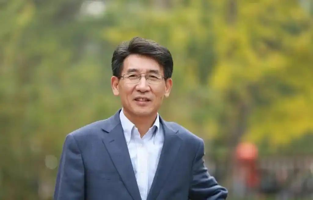 今年诺奖物理奖，深圳真有可能出个得主？10月6日揭晓，一位中国科学家的名字，
