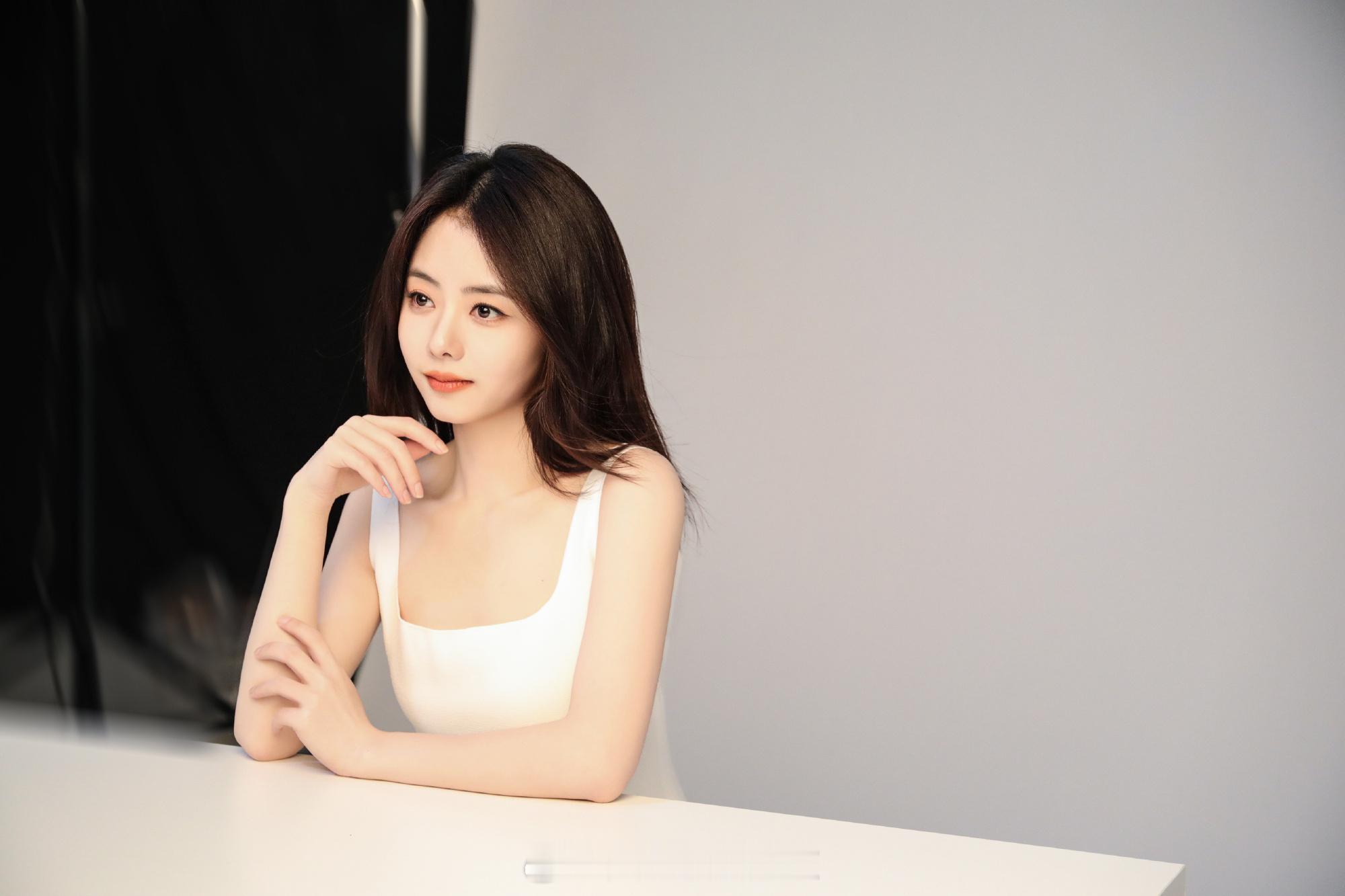 谭松韵真的好有少女感​​​