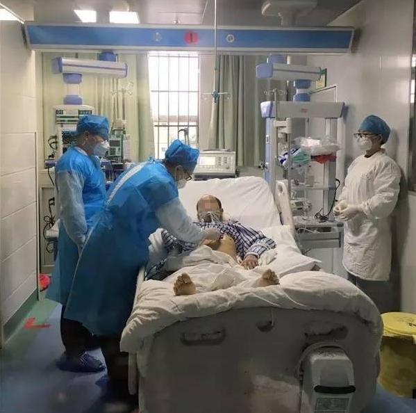 金钱再次打败亲情！北京，男子患肝癌已经是晚期，他放心不下妻女，在去世前3天，