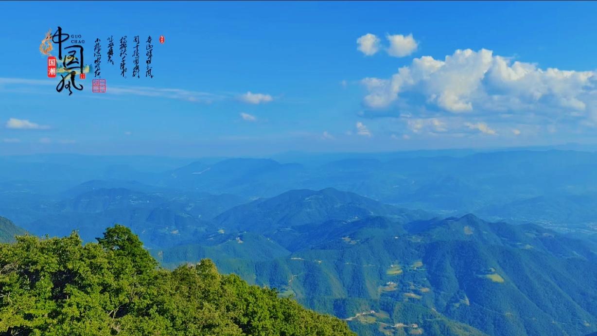 高一选科分析（二），物理类高中3+1+2，共有12个选科组合，物理类六个，历史