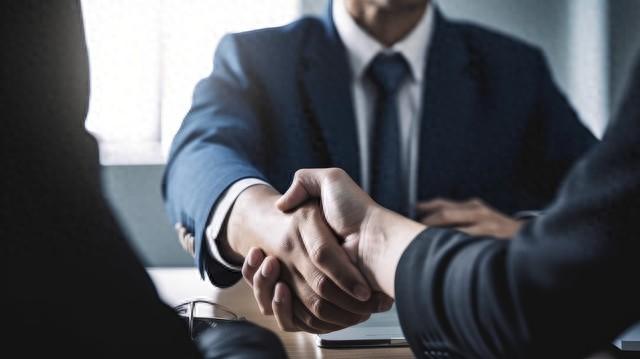 越南GDP增速8%，经济为何开挂？提到越南，你可能马上想到的是代工厂和低廉的劳