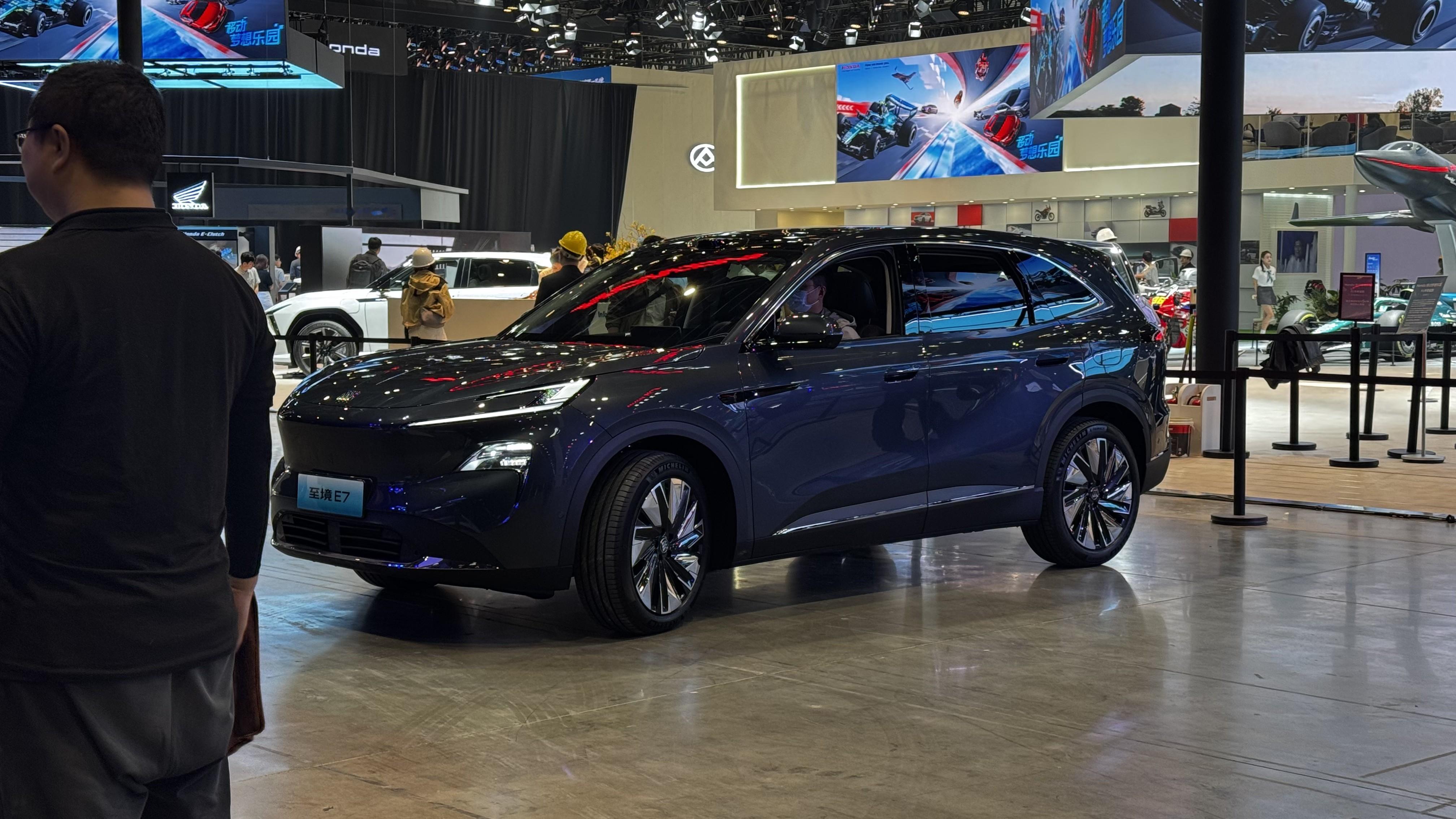 2026北京车展探馆直播进行中！新车热门车抢先看！现在看——别克携至境E7上汽通