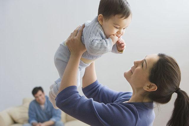 打出来的孩子与娇生惯养的孩子有什么区别? 一对比你就明白了!