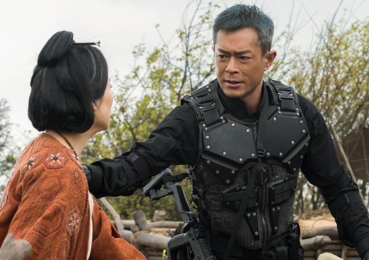 事实证明，明星保养的再好不服老真的不行。不信你看古天乐。他的新电影《