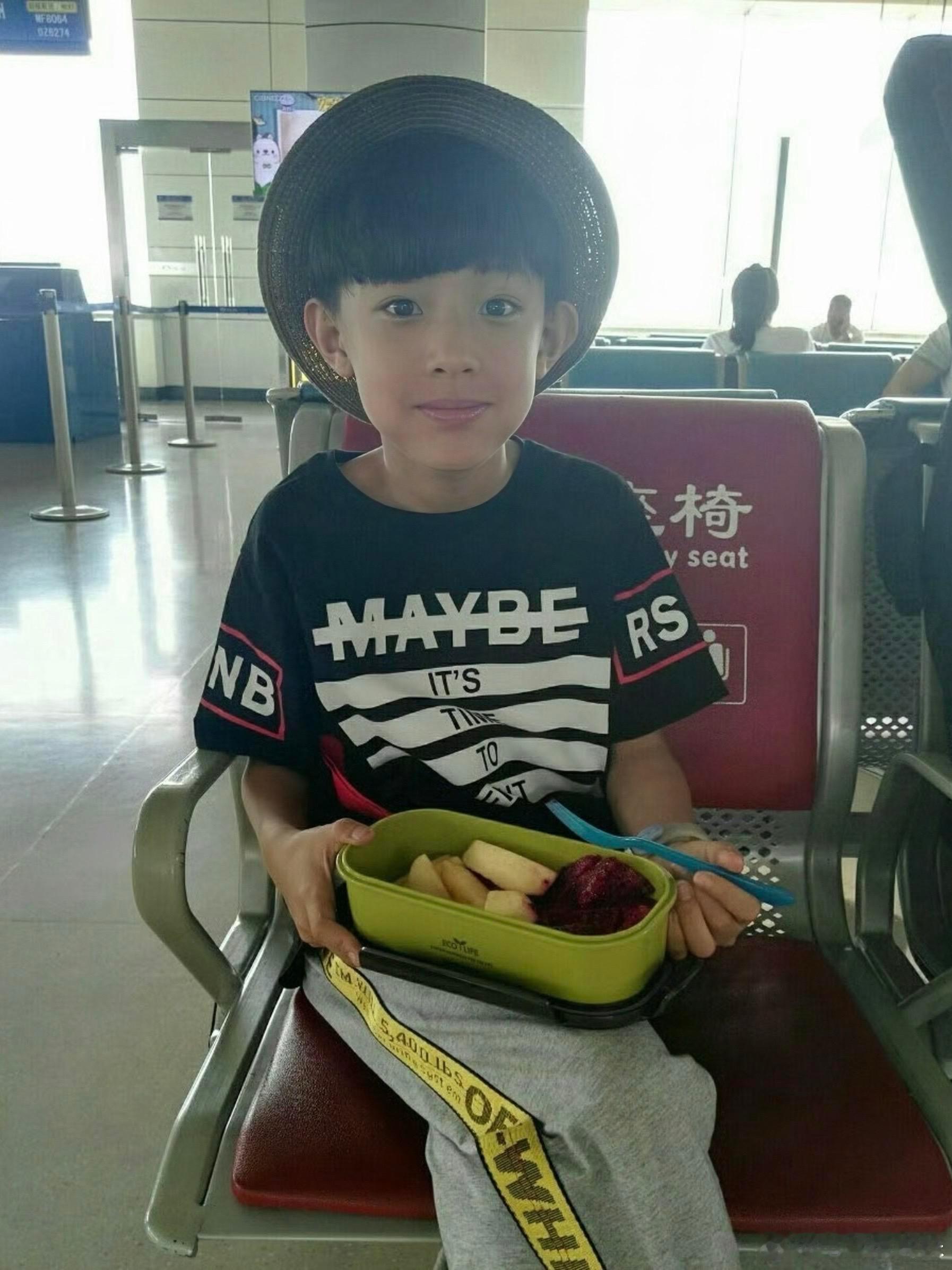 张泽禹你就是个小可爱鬼(◍•ᴗ•◍)ﾉ♡