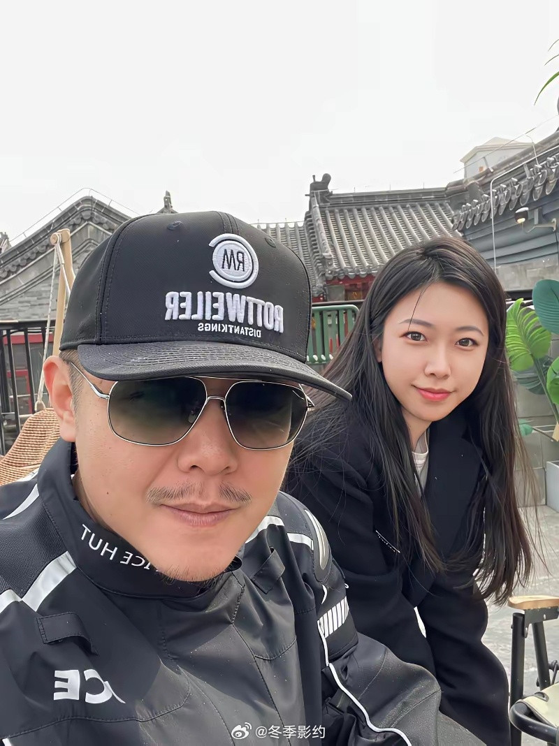 不出所料，果然还是男人最懂男人！我问老公，大冰直播承认有女朋友了，之前瞒得那么紧