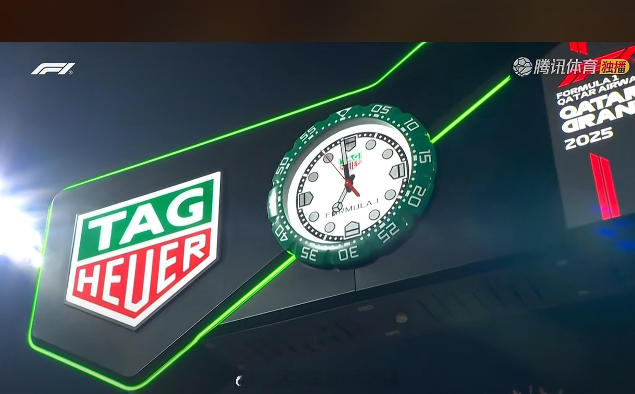 汽车人维斯塔潘狂追13分，诺里斯仅领先12分，队友也在争冠行列，一周后阿布扎比决