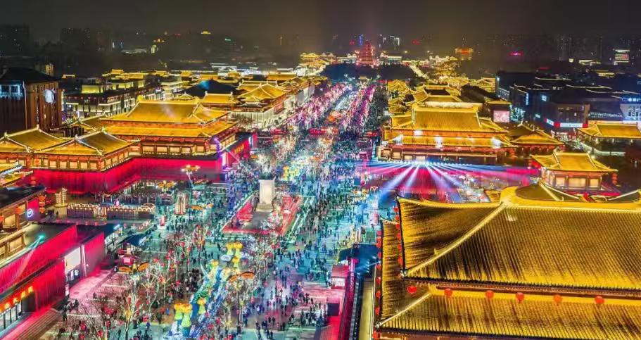 中国十大网红景点排行榜当下的网红景点，是自然之美、人文底蕴与潮流创意的完美融