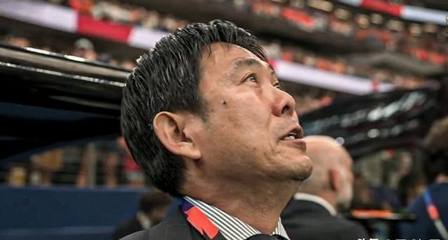 不出意外，日本主帅森保一又哭了！事情要从2026美加墨世界杯F组的最后一轮说起