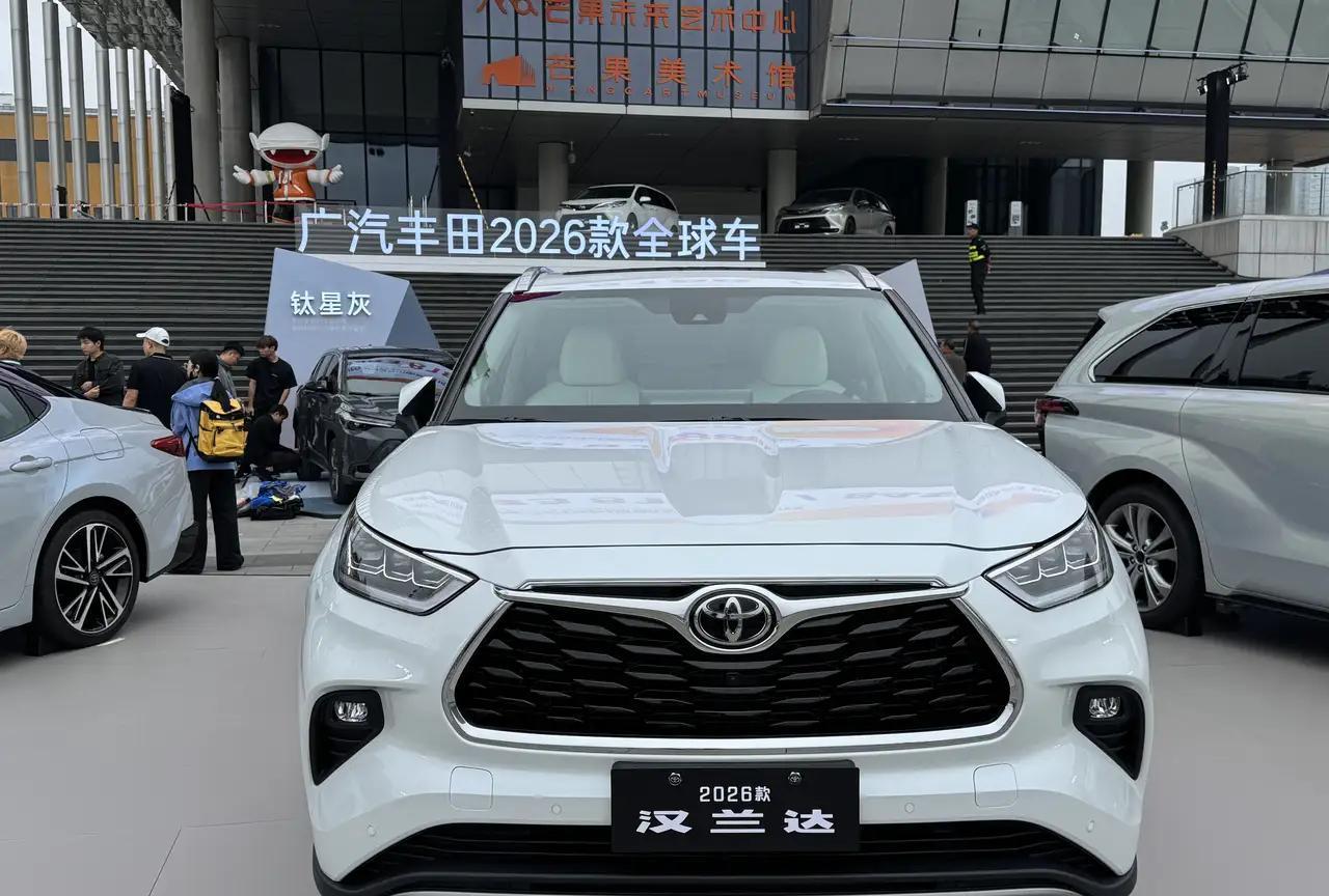 这是赤裸裸的真实现状！7月份：汉兰达销量达6503辆8月份：汉兰达销量达6