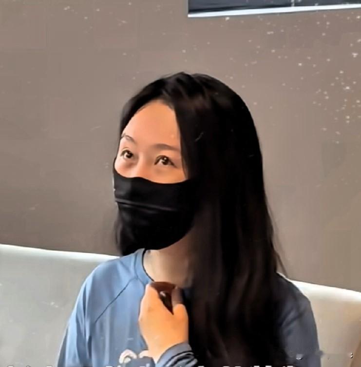 你们有没有觉得，北京李女士那事儿一出，我算彻底看明白了，根本没人恨狗！其实