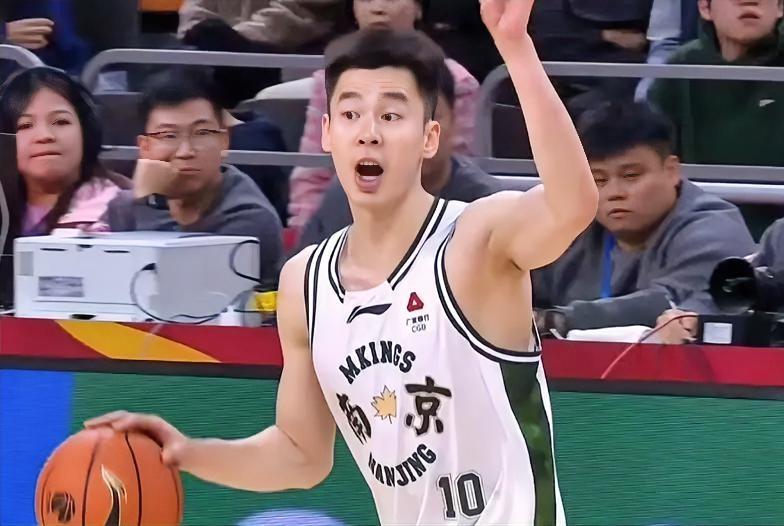 CBA常规赛新赛季打到目前！！！本土得分王：郭昊文（同曦队）场均得到27.3分