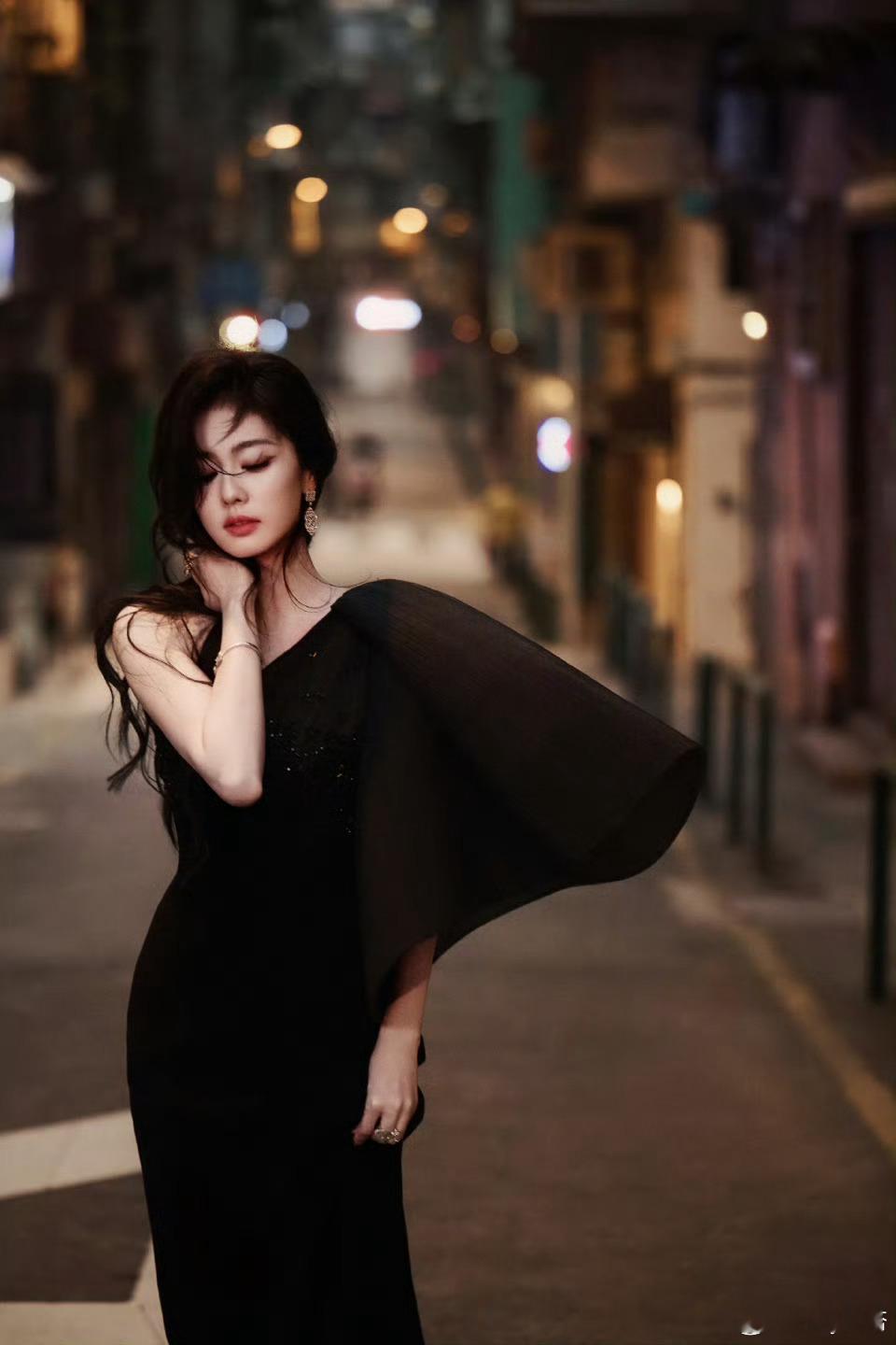 本年度尖叫女演员白鹿本年度尖叫女神白鹿白鹿！！！白鹿