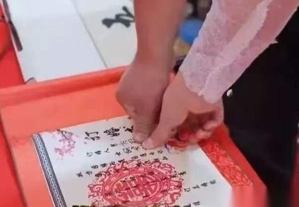 “渣男？”广西贺州，女子与朋友吃宵夜时喜欢上一名男子，三天后两人发生关系并确定恋