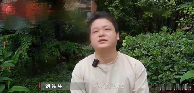 贵州贵阳，男子带三个大学生看了十几套出租房，结果被跳单。男子苦寻大学生无果，找来