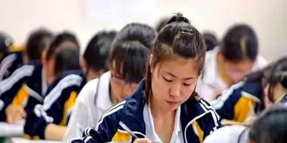 今年高考人数最高的八个省份～第一、河南省——146万人第二、山东省——100