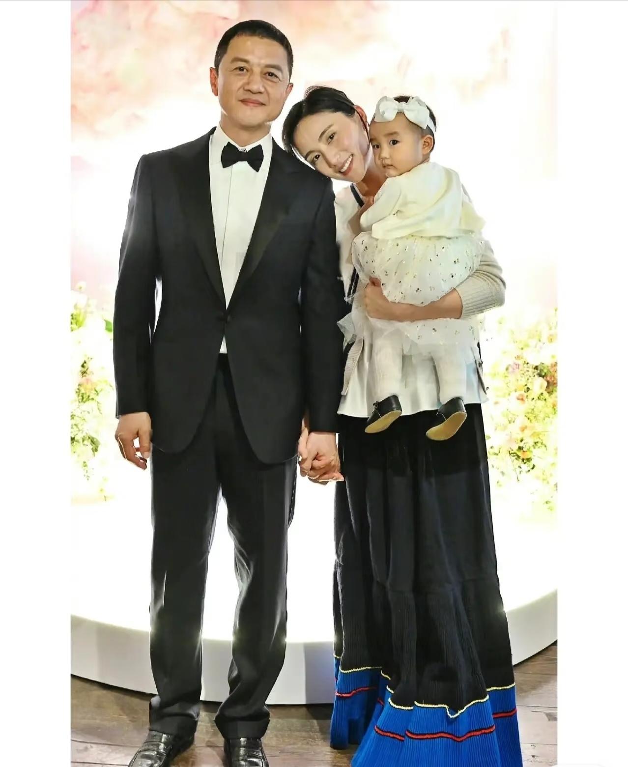 终于明白海哈金喜为啥坚持离婚了不是因为受够了李亚鹏，也不是父亲角色“的失职”