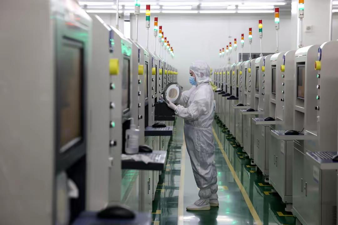 “千亿半导体龙头”闻泰科技的股价与高位比已经跌了90%，除非出现奇迹跟荷兰和解，