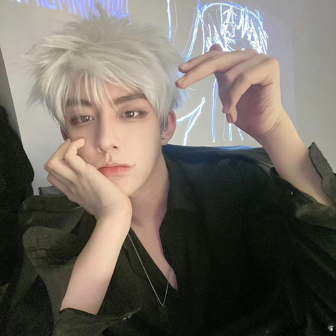 自己的假发自己剪，好贤惠一男的​​​