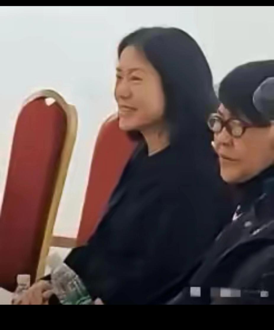 悬着的心终于可以放下了，不得不承认，这次我错了，差点儿轻信了谣言，杨振宁老师