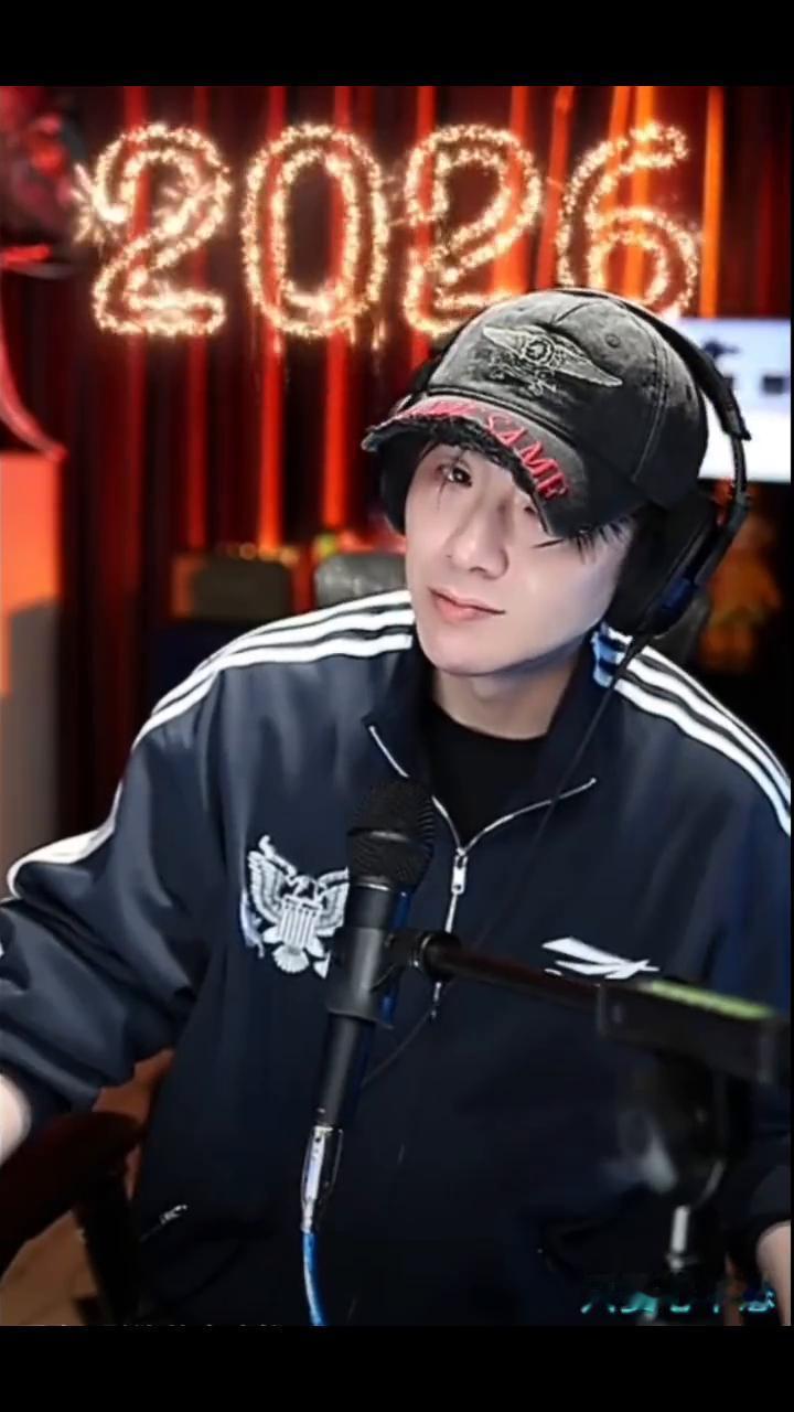 只要心不怂，小学不背书，初中不写题，高中天天扒拉手机不离手。老师说努力，你说随缘