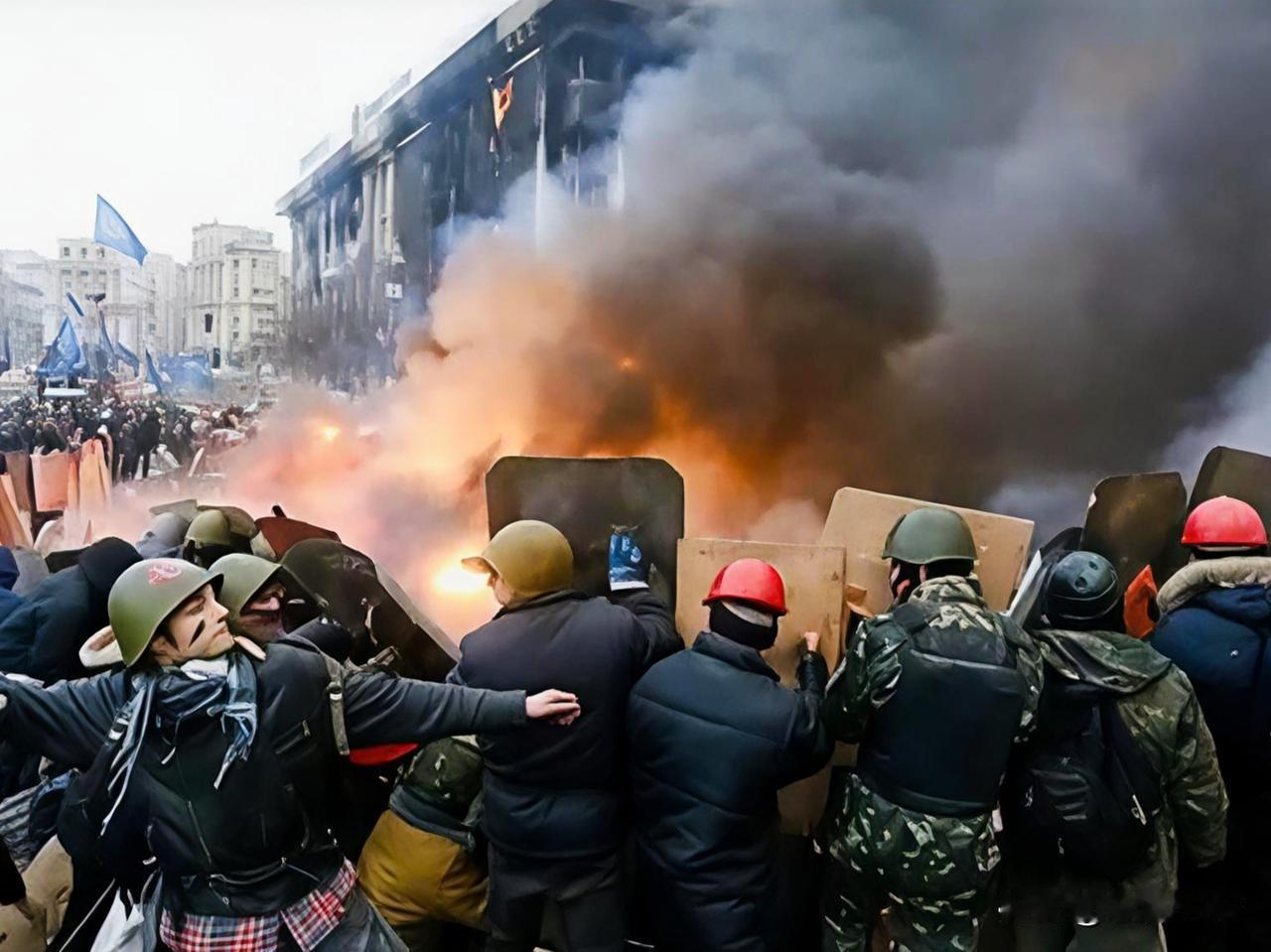 基辅爆发反常抗议背后藏着三个扎心的真相刷到这条新闻的时候我真的愣了一下。乌克