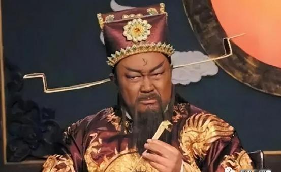 1062年，包拯去世，出殡当天发生了一件奇怪的事，原来，他临终时悄悄告诉女婿文效