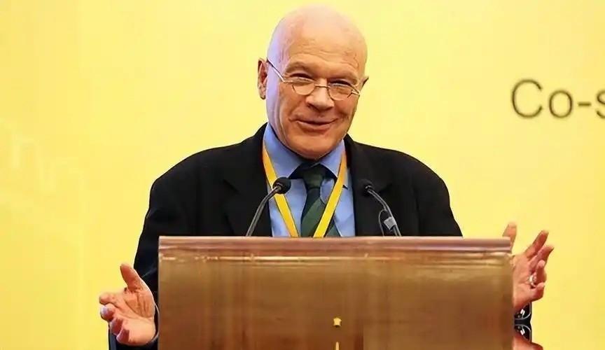 英国学者曾揭露真相，中国根本就不是一个国家，它是一个“伪装成国家的文明”。