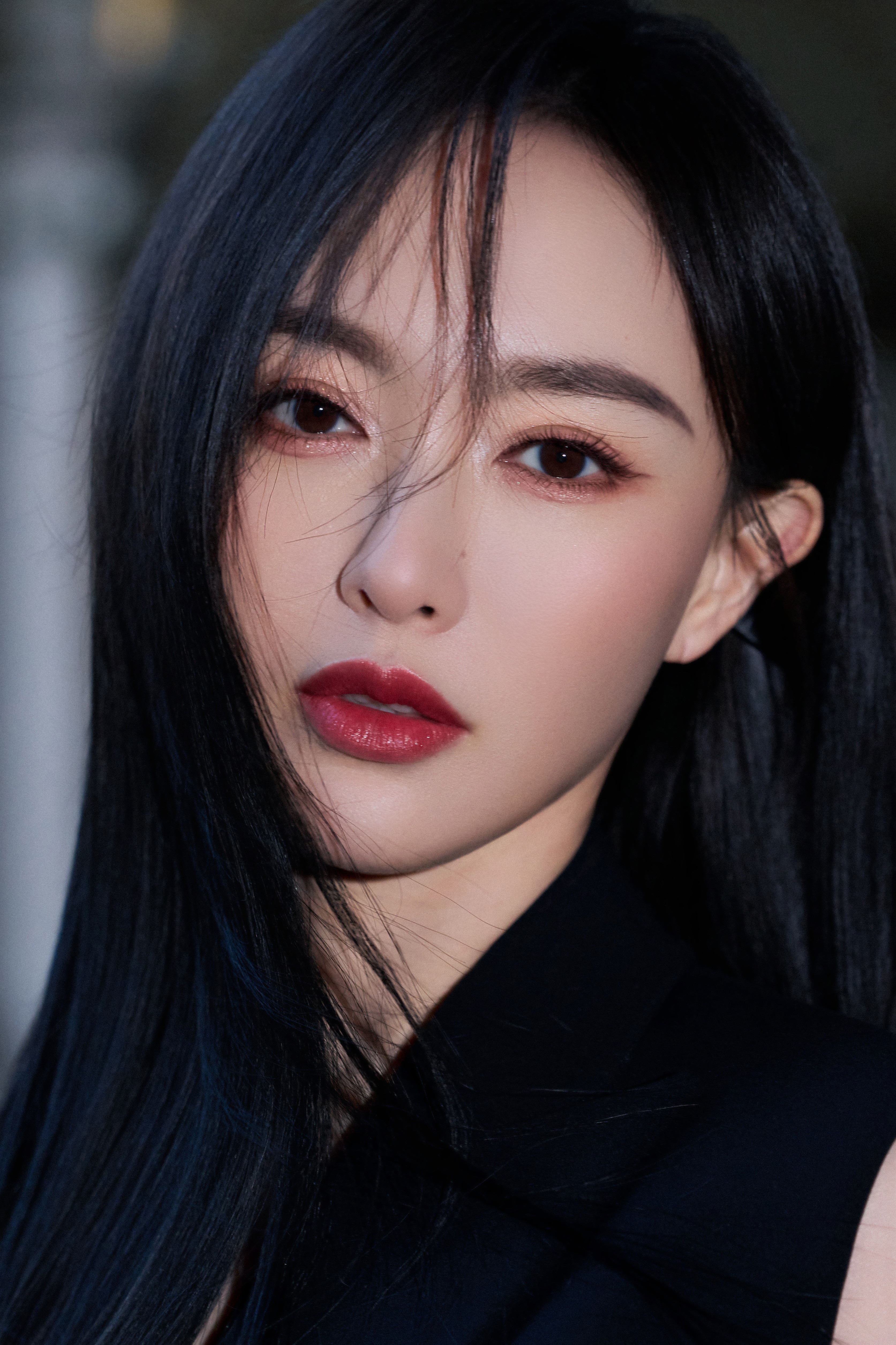 唐嫣｜Fendi大秀FENDI品牌代言人唐嫣亮相米兰时装周，助阵首席创意官Ma