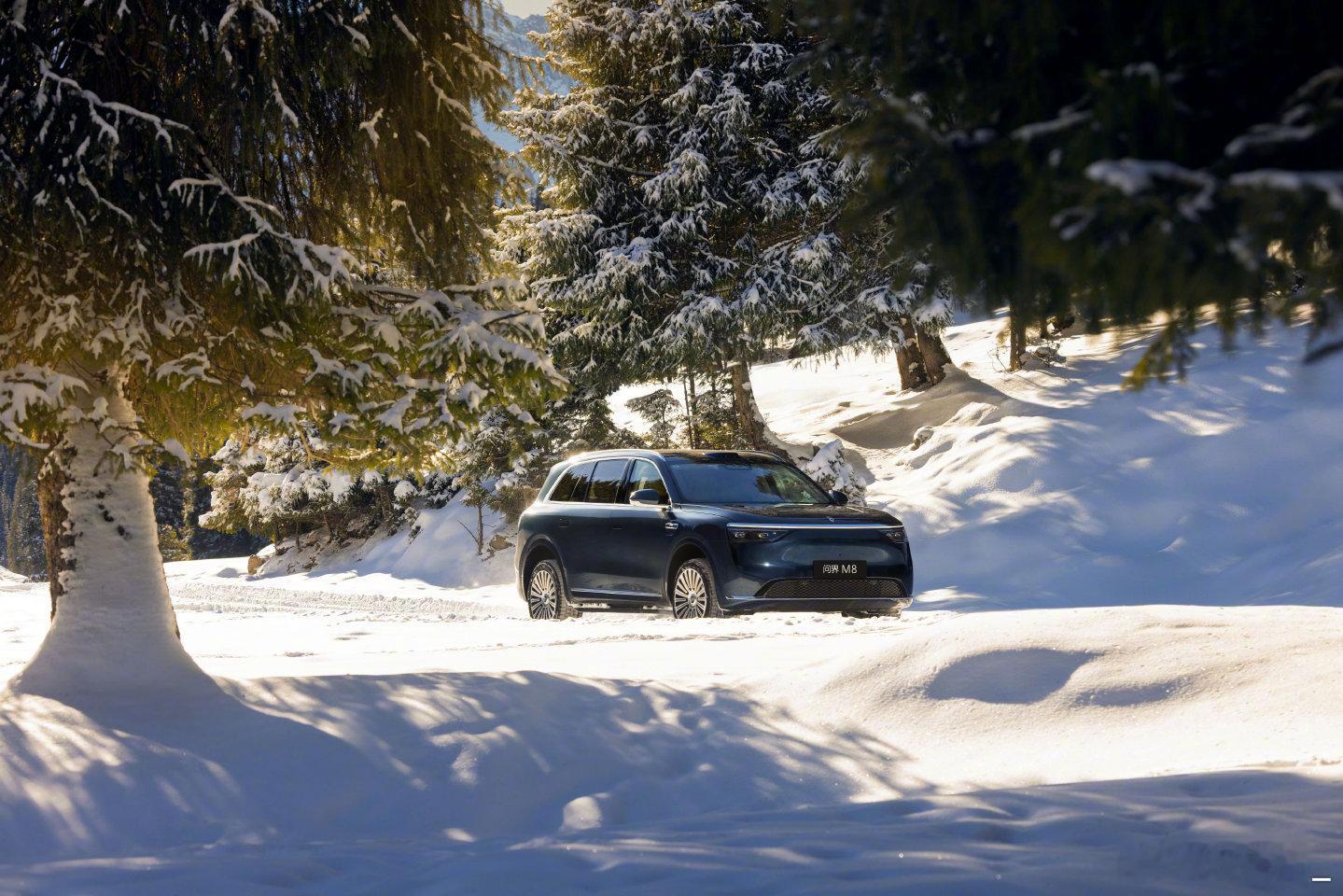 问界M8冬季出行实力护航有关于冬季用车的一些痛点来看看问界M8是怎么写答案的🍔