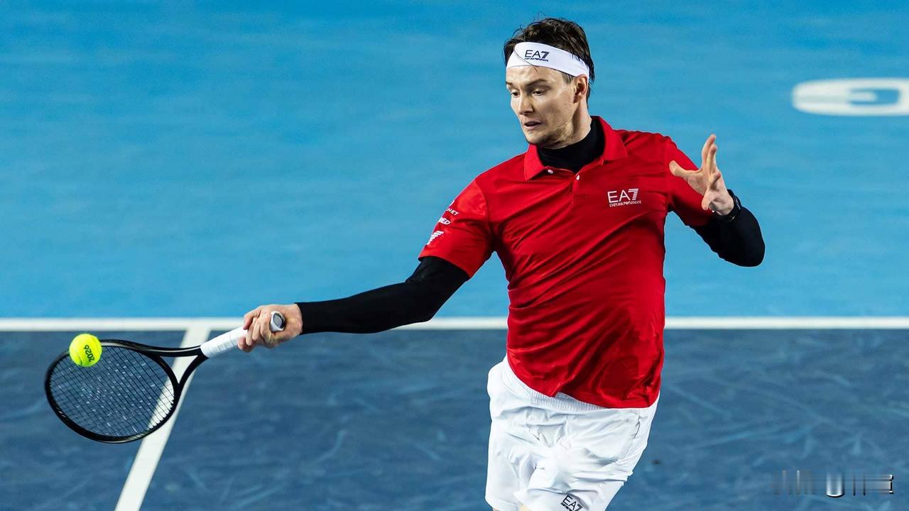 穆塞蒂真的不适合来中国参赛刚刚结束的香港250赛男单决赛，布勃利克