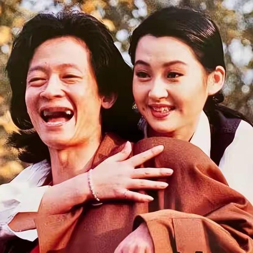 王朔说：“圈里人都说王志文难弄，老是端着，不近人情。导演见他头疼，制片见他哆嗦，