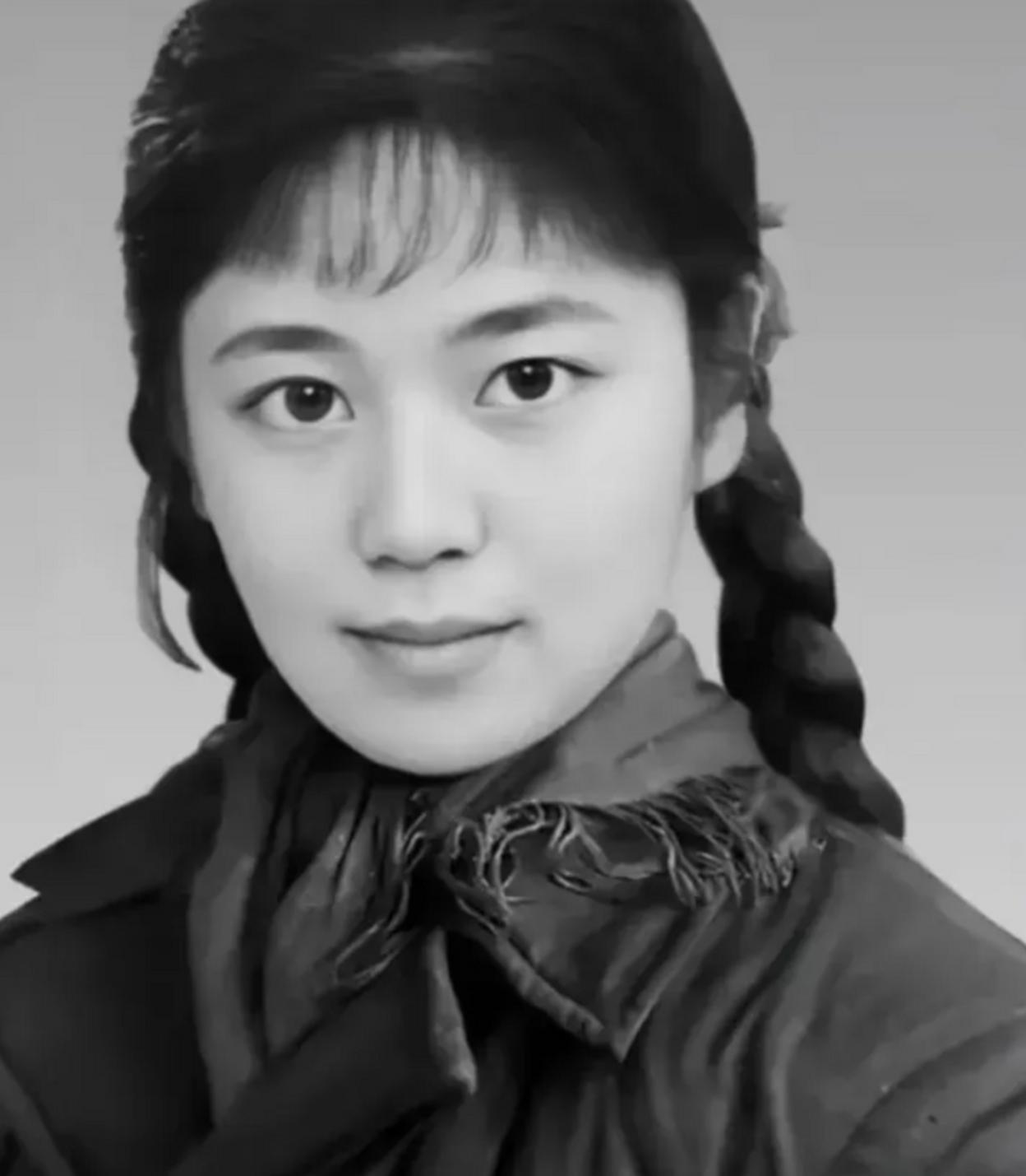 1977年，安徽女知青于文娟返城前夜，把自己给了农村小伙：“你待我的好，我无以为