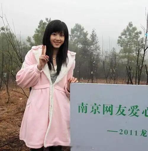 章泽天近照梦回奶茶妹妹民选校花的含金量现在看依然是神图