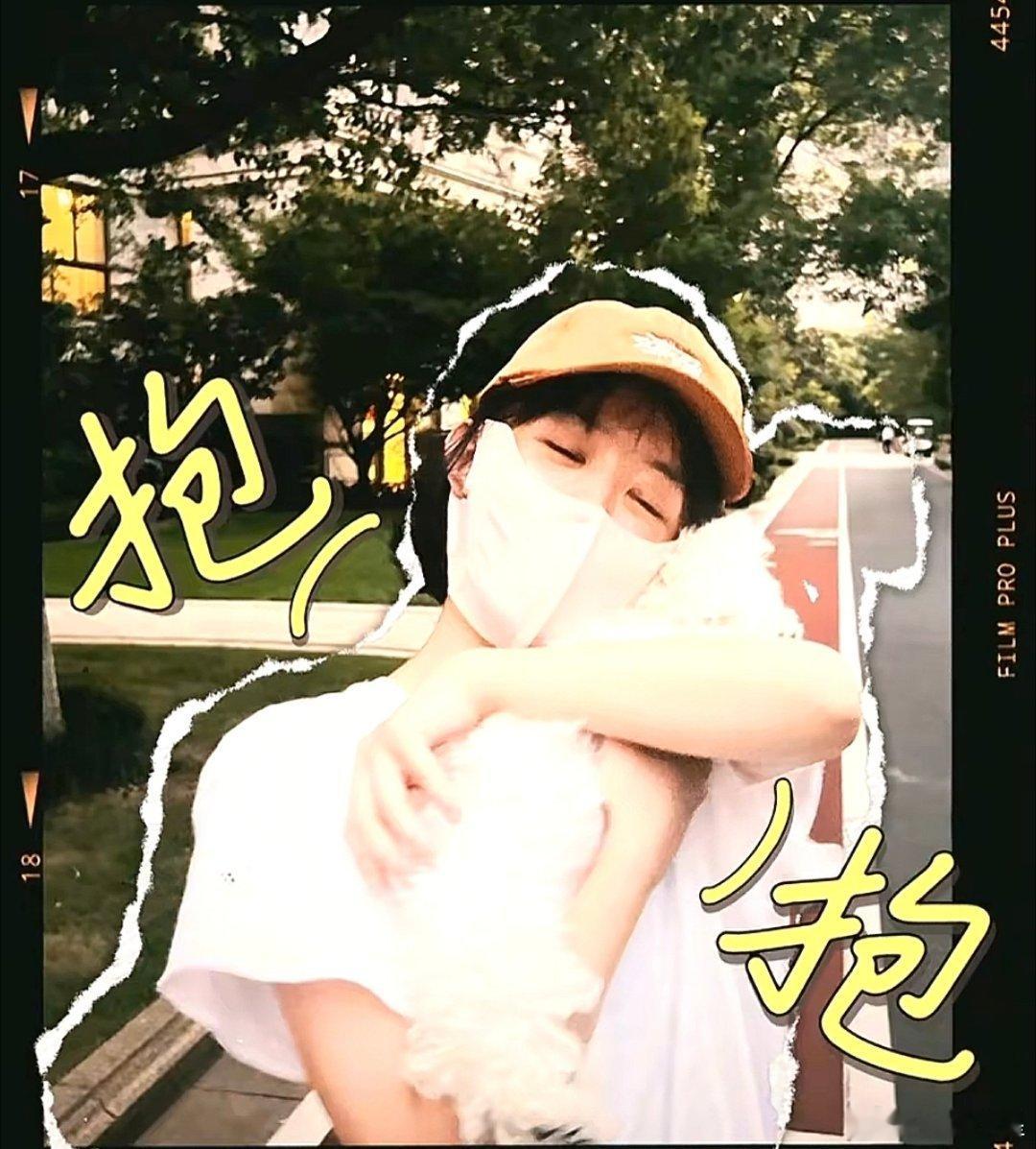 啊啊啊啊赵丽颖发抖🎶了！！好多日常图甚至预判了丽粉的反应，四宫格出来了！！​