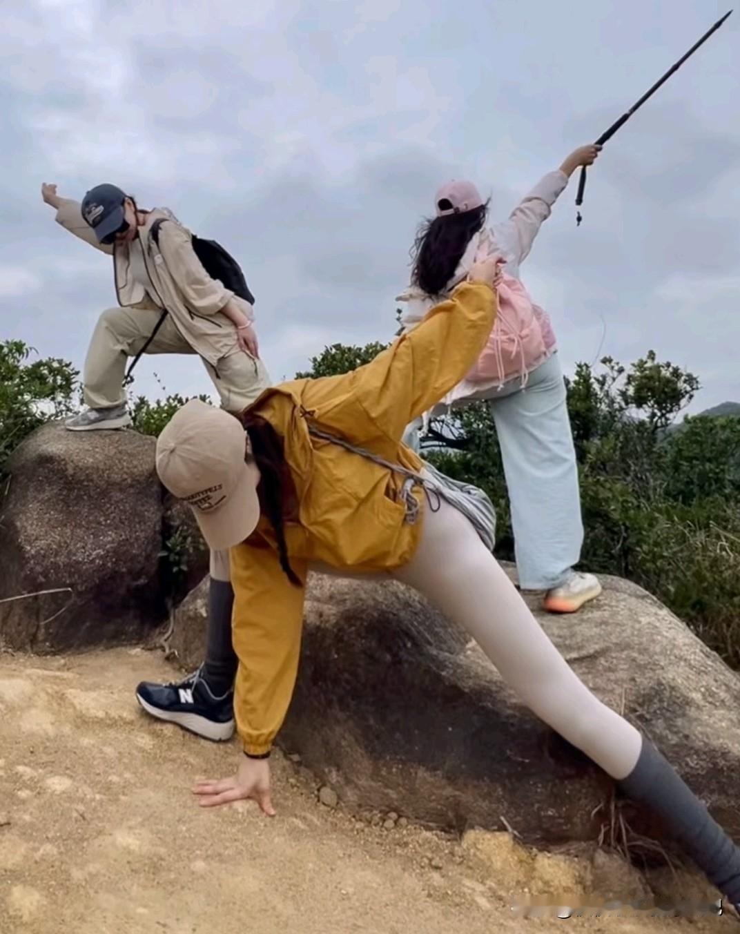 你问我答秋天去哪里旅游比较好[呲牙笑][呲牙笑][呲牙笑]