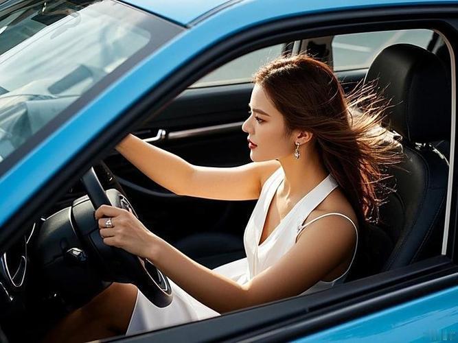 离婚率高的原因：1、床上生活不和谐2、钱不够花3、婆媳关系不和谐4、婚