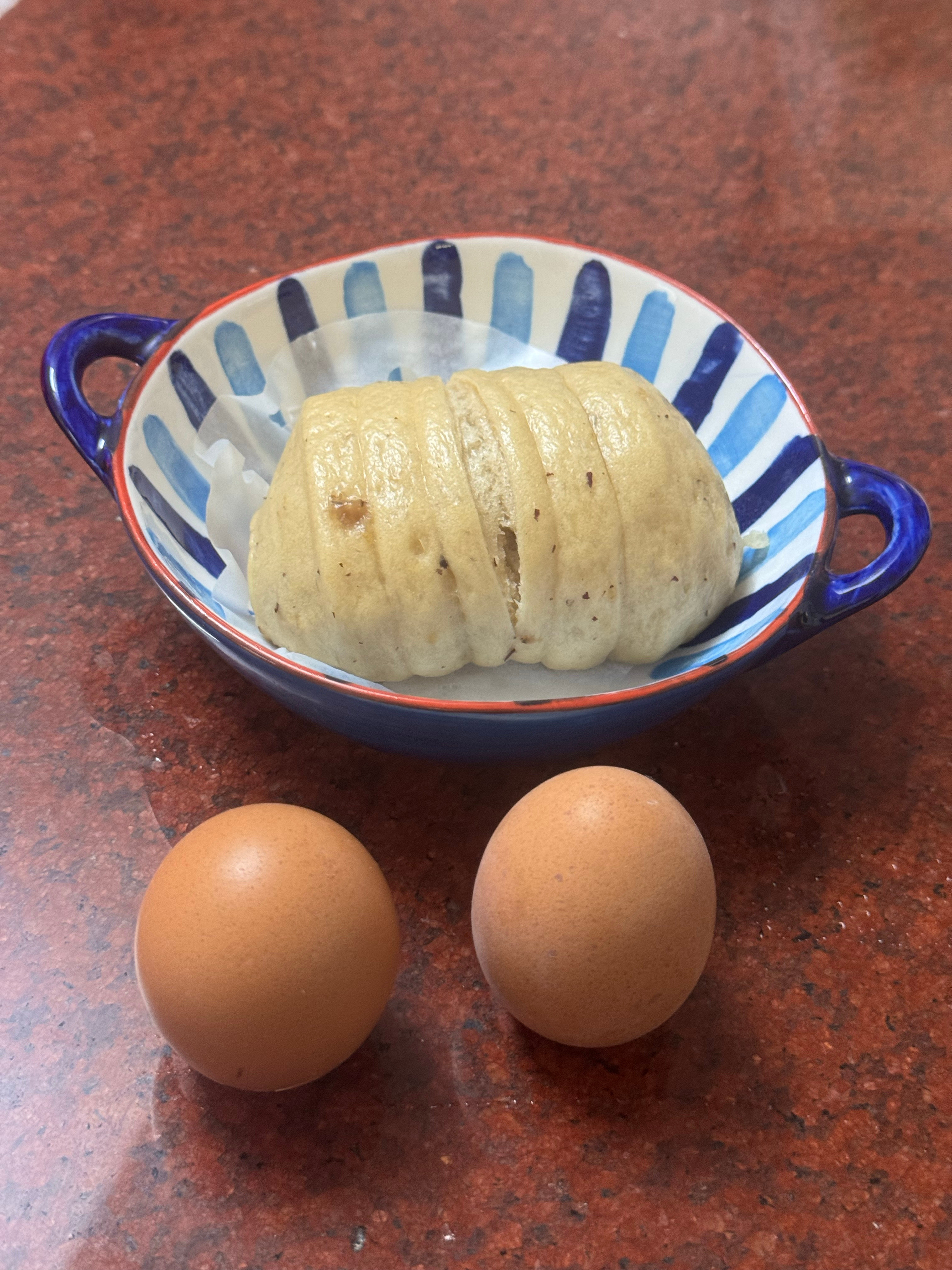 吃个早午餐妹妹做的红枣馒头