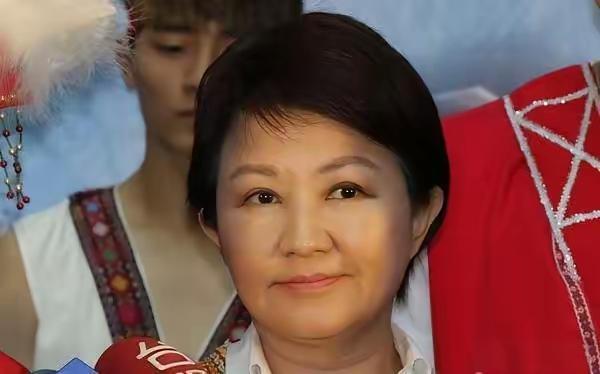 有台湾媒体问吴子嘉：卢秀燕还有没有2028？吴答：从卢秀燕宣布不参选国民党主席起