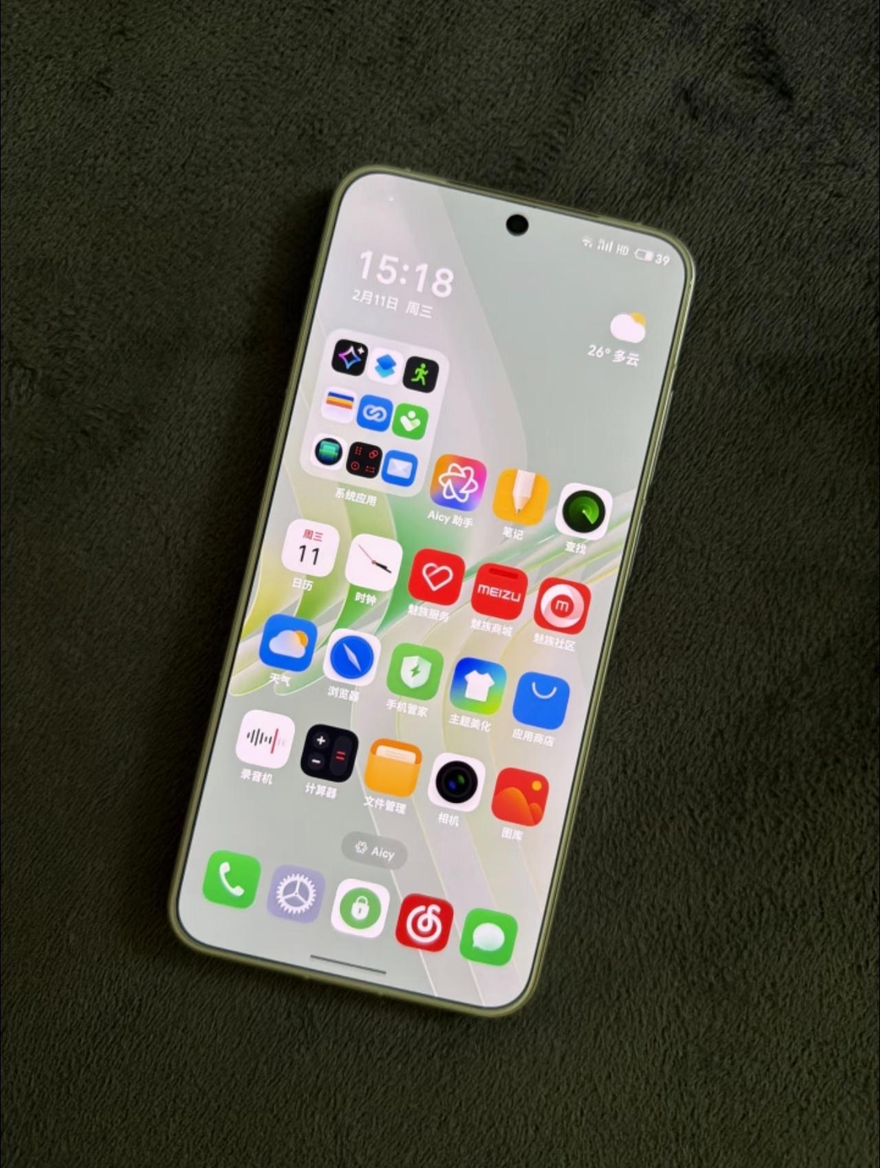 曝魅族大量欠款成坏账联发科没起来的时候用联发科，联发科起来了又跑去用高通。竞争加