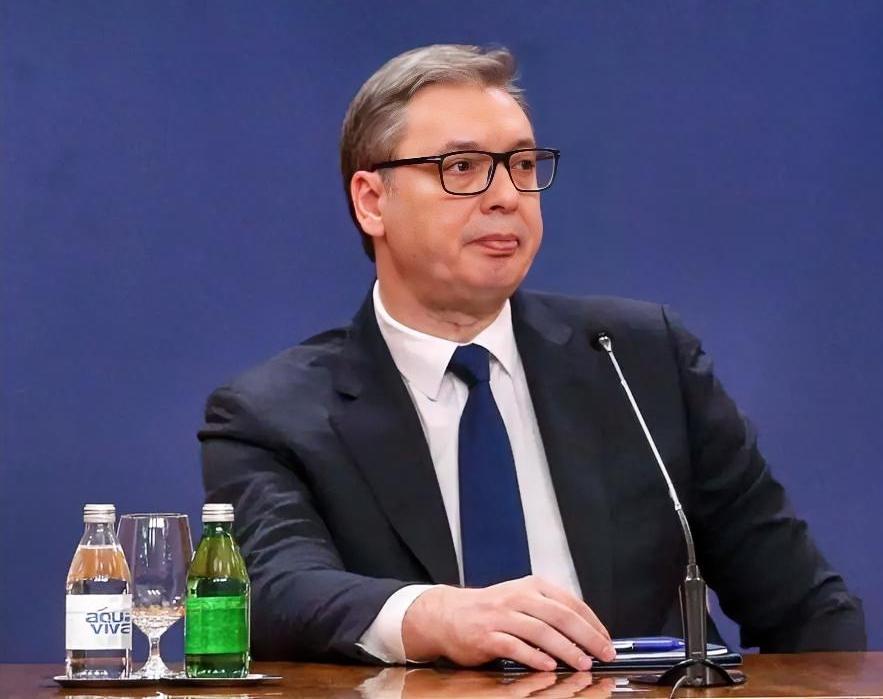 塞尔维亚可能损失15亿欧元的欧盟资金，其中一个原因是其与俄罗斯的密切关系。虽然