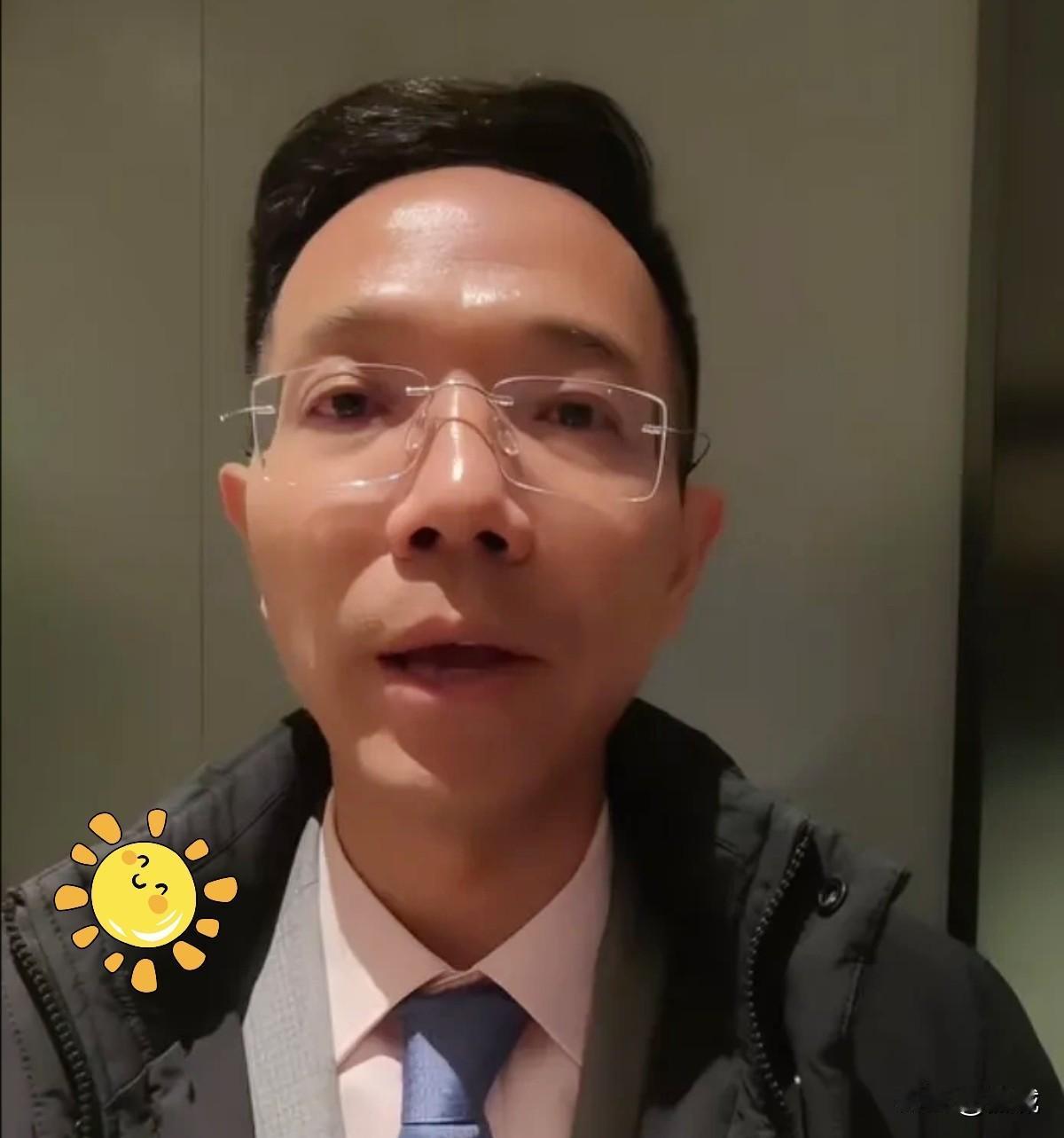 错换人生28年六年坚守终破雾。2017年身世疑云乍现，到如今紧握铁证，许