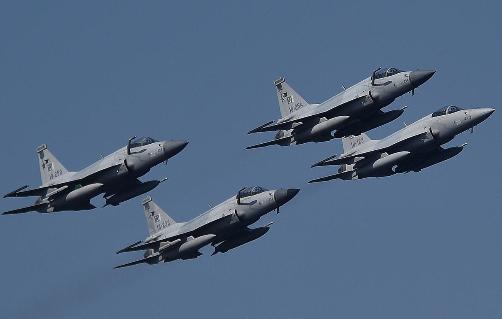 阿联酋着急了！ 4月12日，在巴基斯坦的战机抵达沙特后，阿联酋也宣布一个消息