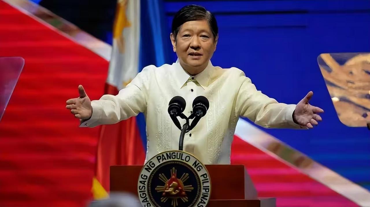 小马科斯嗅到危机提前认怂？放话"谁当选都别改政策"，这波操作太骚了！马科斯看